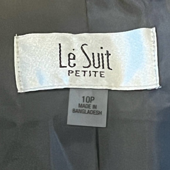 LE‎ SUIT ONE BUTTON CAREER BLAZER IN GRAY NWOT WOMEN'S SIZE 10P - Picture 13 of 15